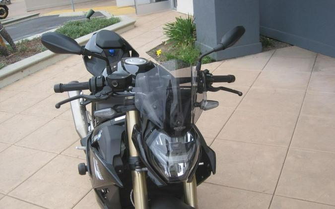 2024 BMW S 1000 R