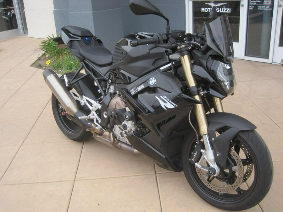 2024 BMW S 1000 R