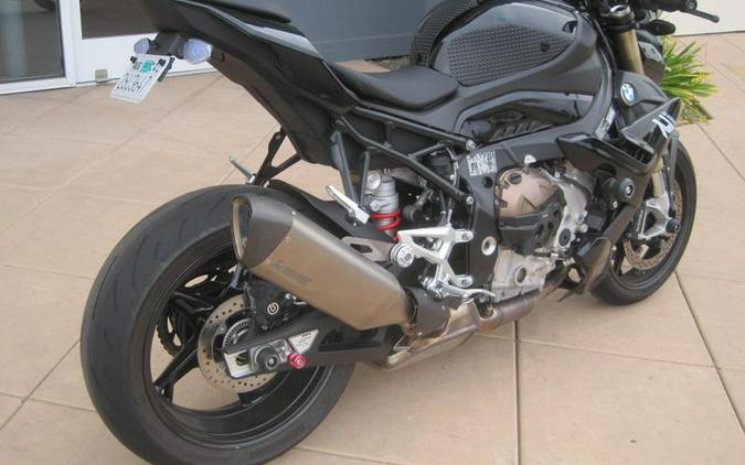 2024 BMW S 1000 R