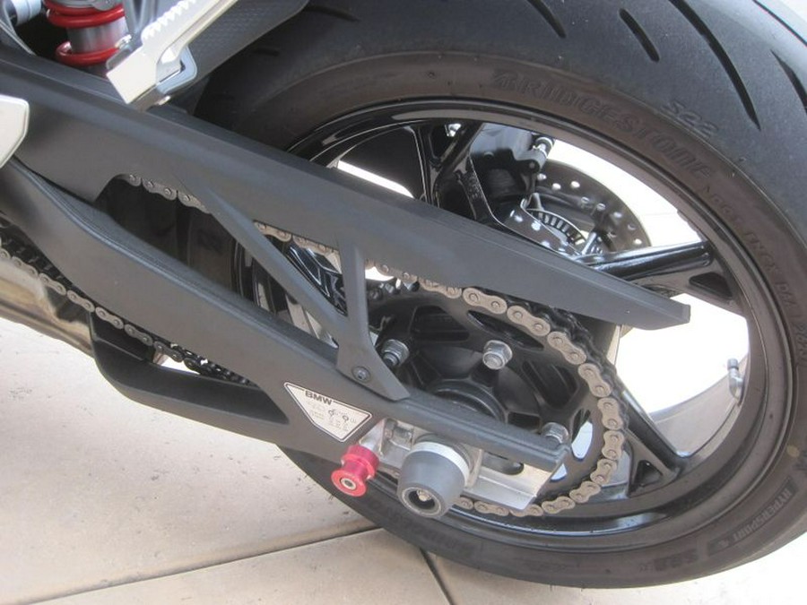 2024 BMW S 1000 R
