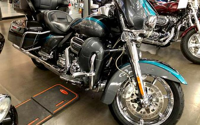 2015 Harley-Davidson CVO™ Limited