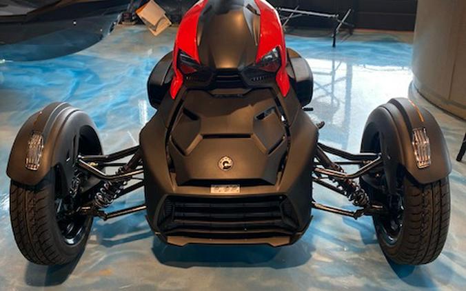 2023 Can-Am™ Ryker Sport 900 ACET