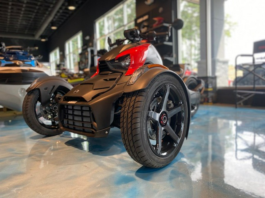 2023 Can-Am™ Ryker Sport 900 ACET