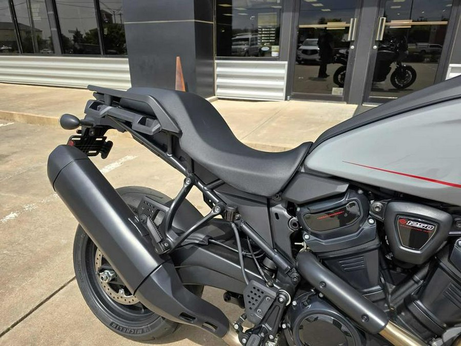 2025 Harley-Davidson® RA1250ST - Pan America® 1250 ST