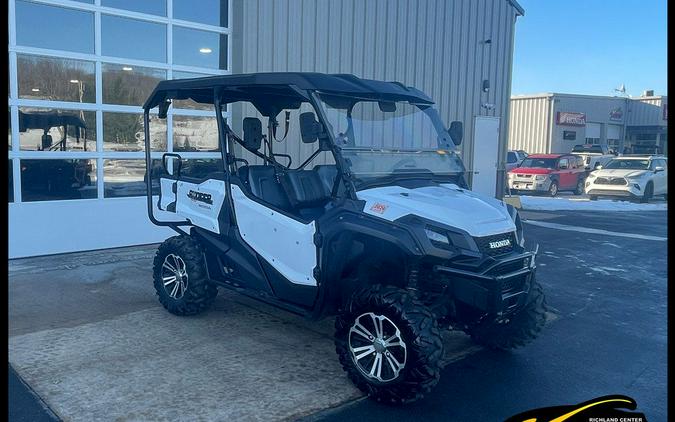 2018 Honda® Pioneer 1000-5 Deluxe