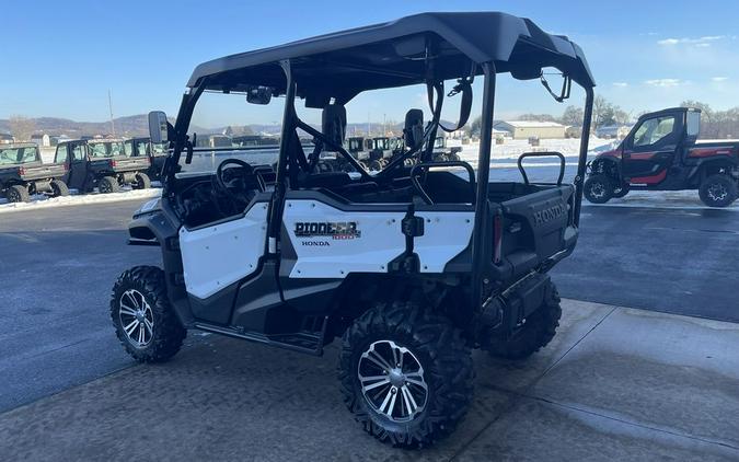 2018 Honda® Pioneer 1000-5 Deluxe