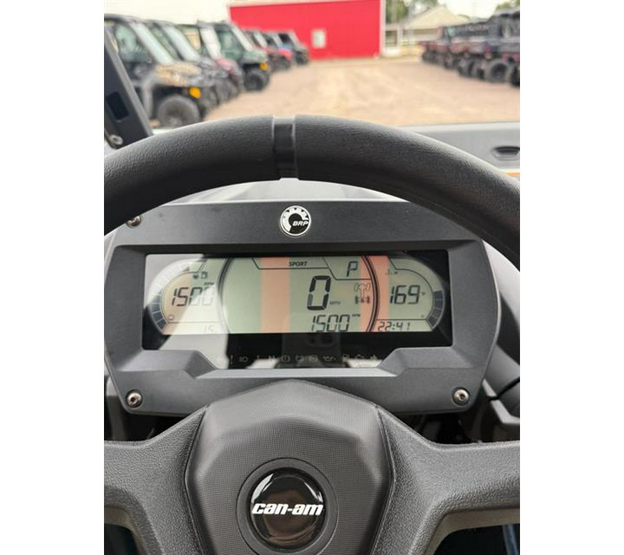 2026 Can-Am Commander XT 1000R