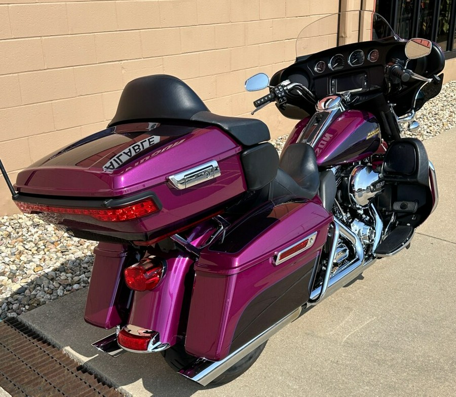 2016 Harley-Davidson Electra Glide® Ultra Classic® Low Custom Colour Purple Fire/Blackbe