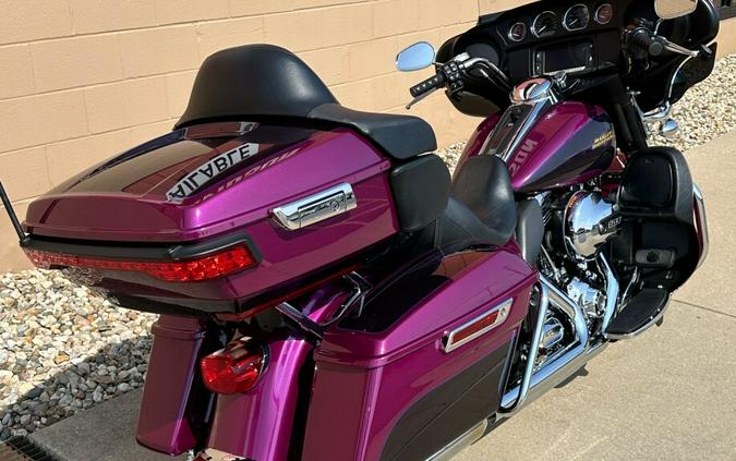 2016 Harley-Davidson Electra Glide® Ultra Classic® Low Custom Colour Purple Fire/Blackbe