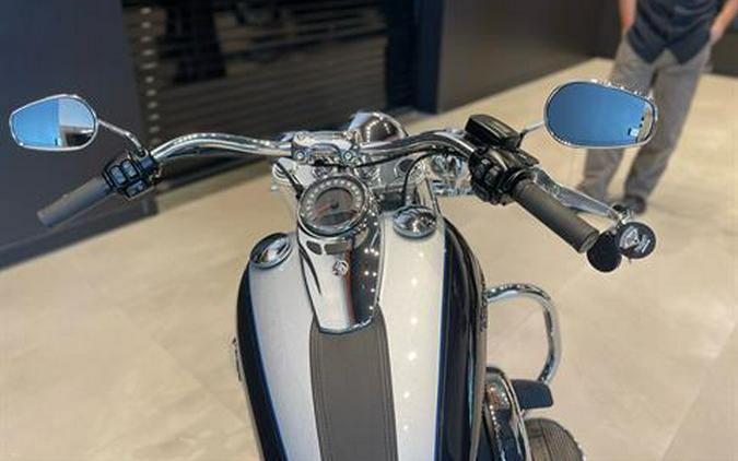 2019 Harley-Davidson Deluxe