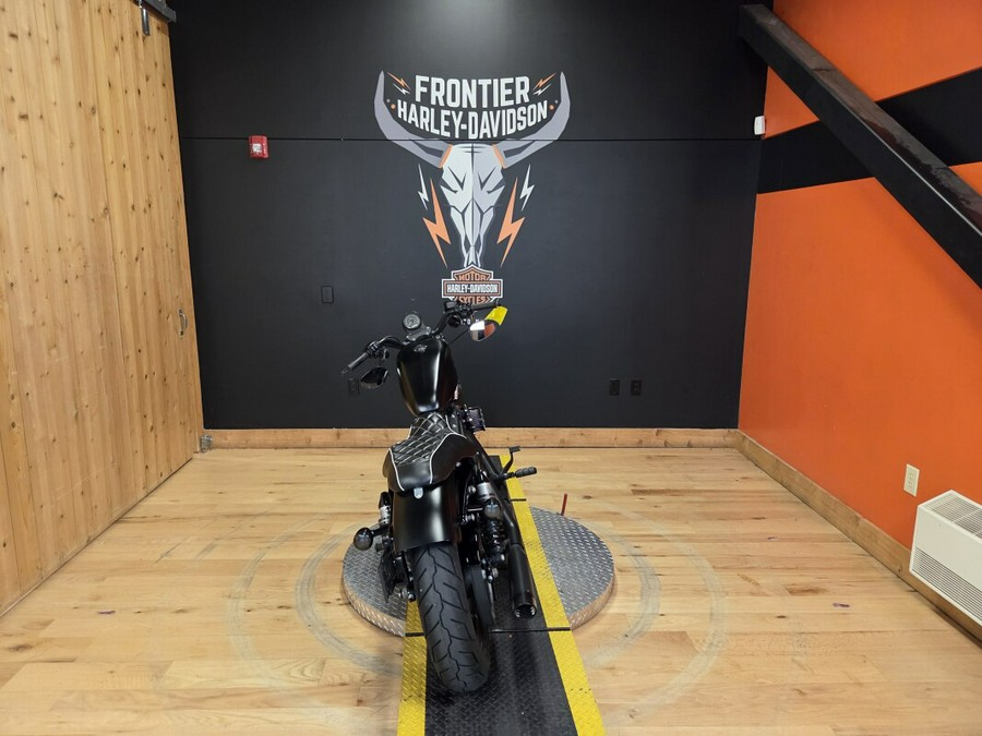 XL 883N 2022 Iron 883™