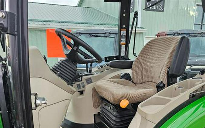 2023 John Deere 3046R