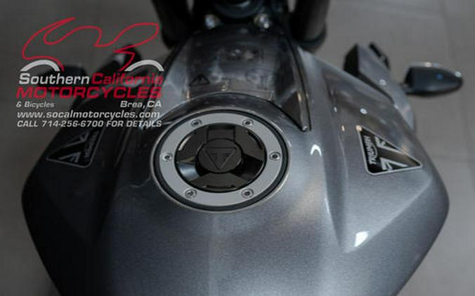 2024 Triumph Street Triple 765 R Silver Ice