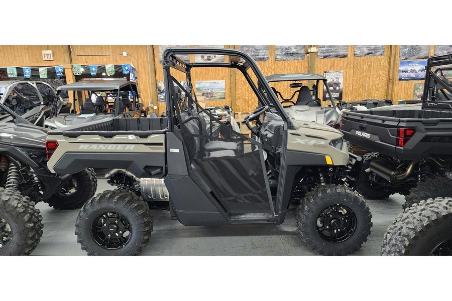 2024 Polaris Industries R24RRE99AZ Ranger 1000 XP Desert Tan