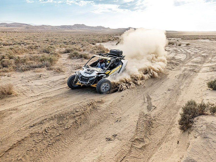 2024 Can-Am Maverick R 999T DCT