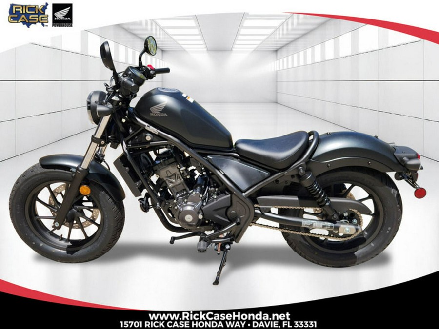 2025 Honda Rebel® 300 Base