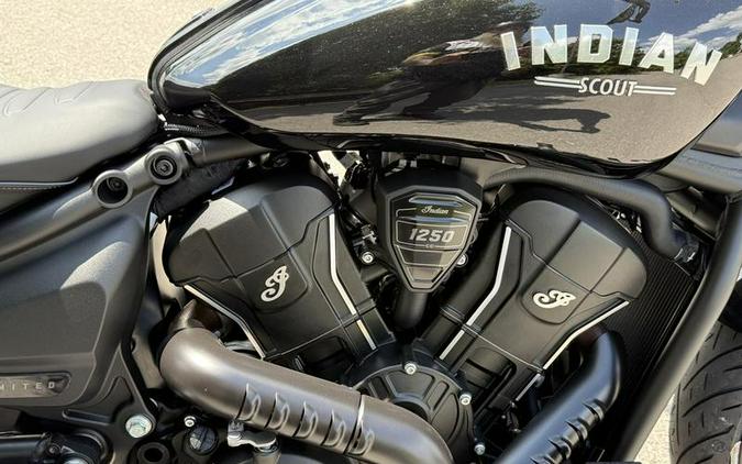 2025 Indian Motorcycle® Sport Scout® Limited +Tech Black Metallic