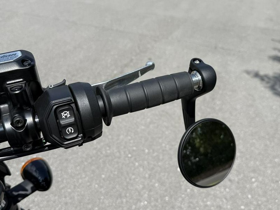 2025 Indian Motorcycle® Sport Scout® Limited +Tech Black Metallic