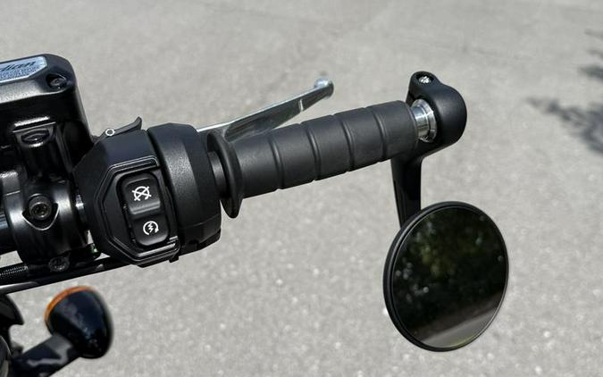 2025 Indian Motorcycle® Sport Scout® Limited +Tech Black Metallic