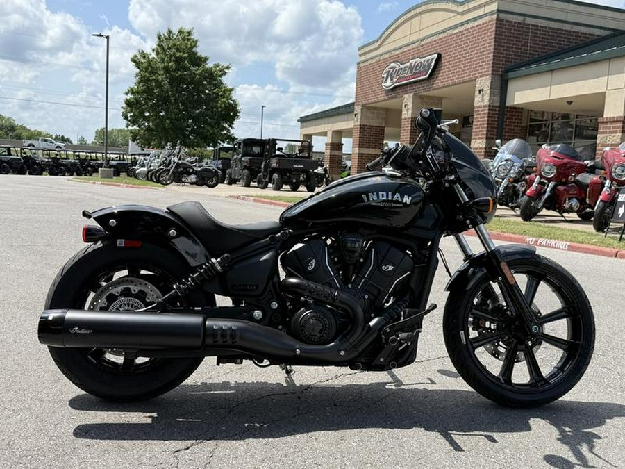 2025 Indian Motorcycle® Sport Scout® Limited +Tech Black Metallic