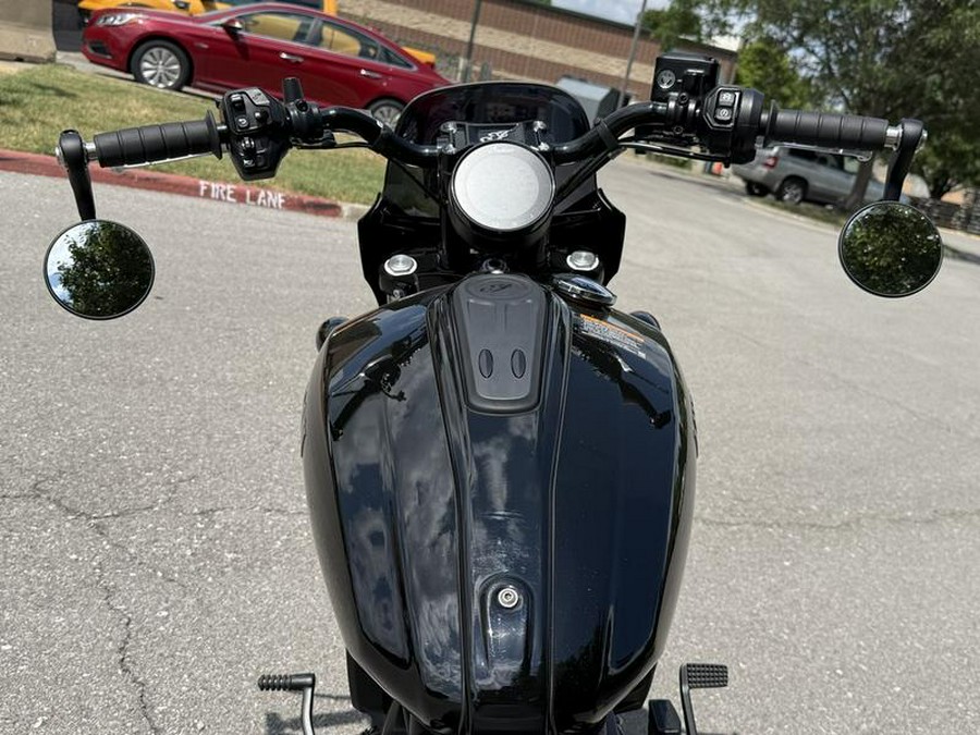 2025 Indian Motorcycle® Sport Scout® Limited +Tech Black Metallic