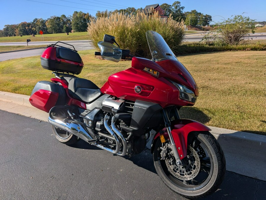 2014 Honda CTX1300 Deluxe Candy Red