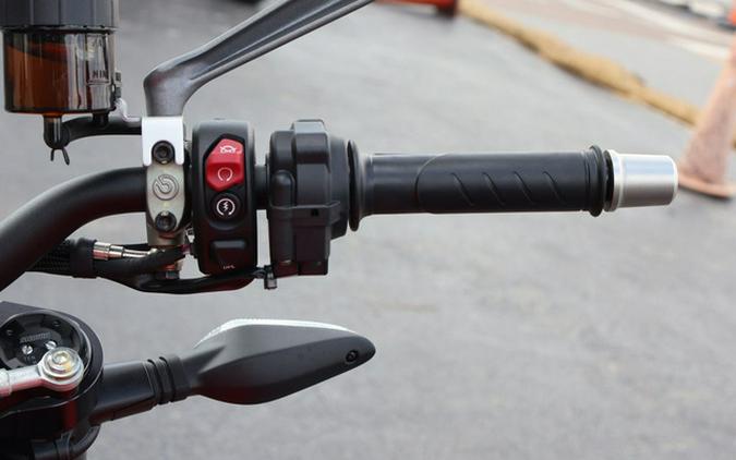 2024 Ducati Streetfighter V4