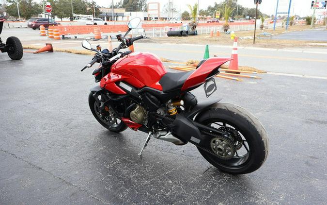 2024 Ducati Streetfighter V4