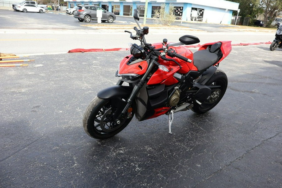 2024 Ducati Streetfighter V4