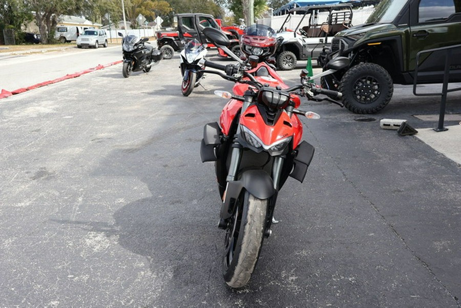 2024 Ducati Streetfighter V4