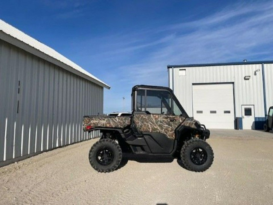 2026 Can-Am Defender Limited HD11