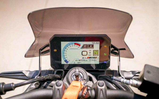 2023 Suzuki GSX-8S