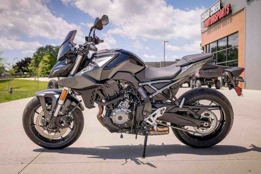 2023 Suzuki GSX-8S