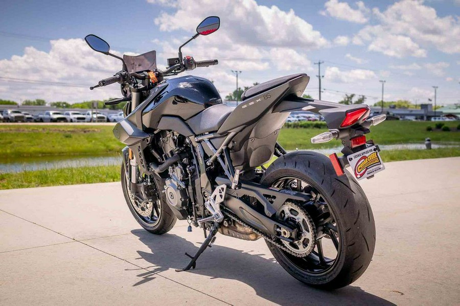 2023 Suzuki GSX-8S