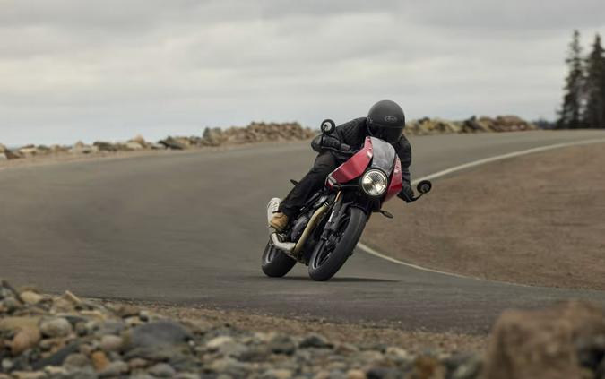 2026 Triumph Thruxton 400