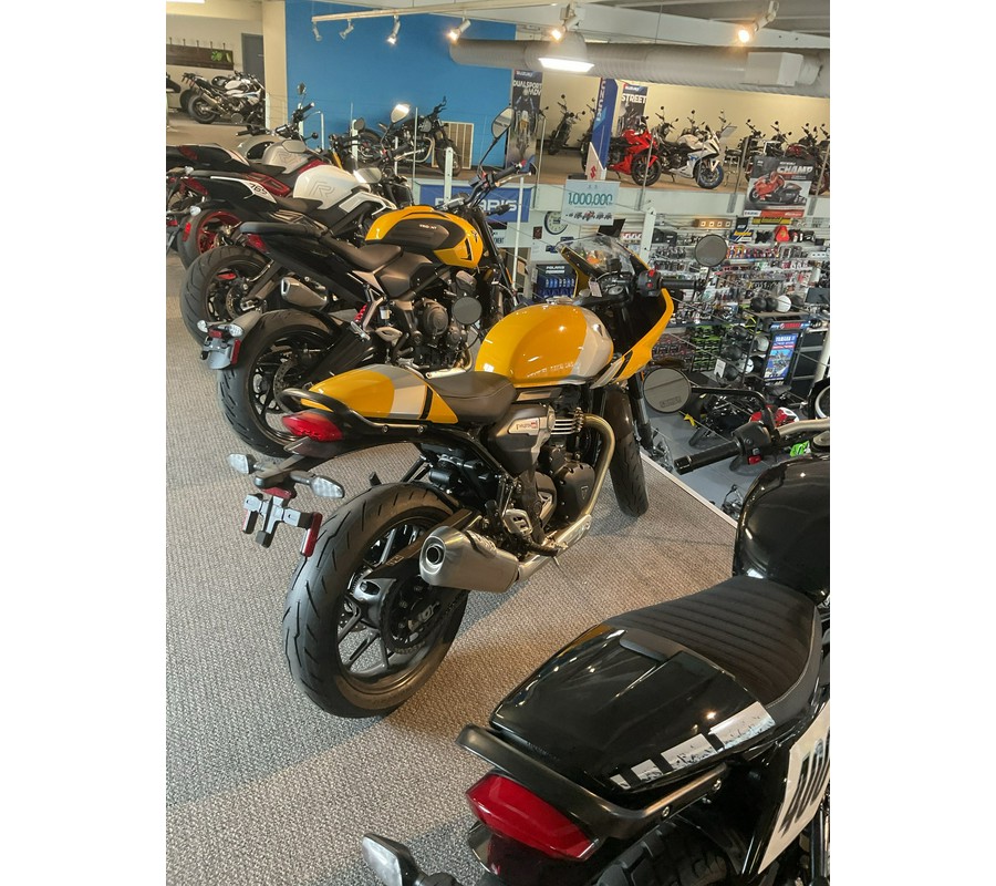 2026 Triumph Thruxton 400