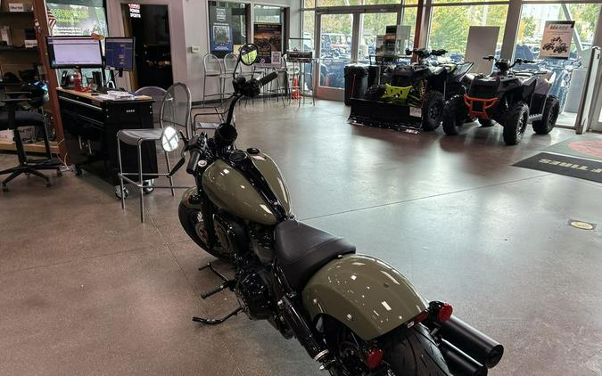 2026 Indian Motorcycle® Chief® Bobber Dark Horse® Moss Green