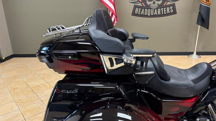 2022 Harley-Davidson® FLHTCUTGSE - CVO™ Tri Glide®