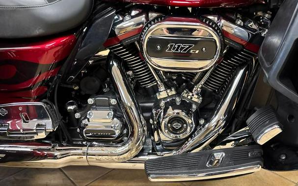 2022 Harley-Davidson® FLHTCUTGSE - CVO™ Tri Glide®