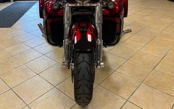 2022 Harley-Davidson® FLHTCUTGSE - CVO™ Tri Glide®