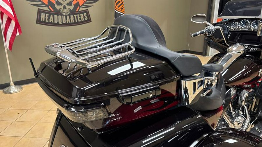 2022 Harley-Davidson® FLHTCUTGSE - CVO™ Tri Glide®
