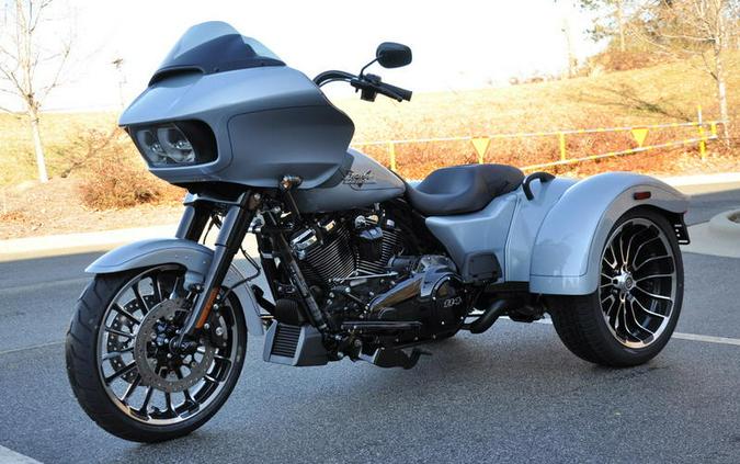 2024 Harley-Davidson® FLTRT - Road Glide® 3