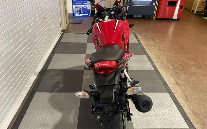 2021 Honda® CBR300R Base