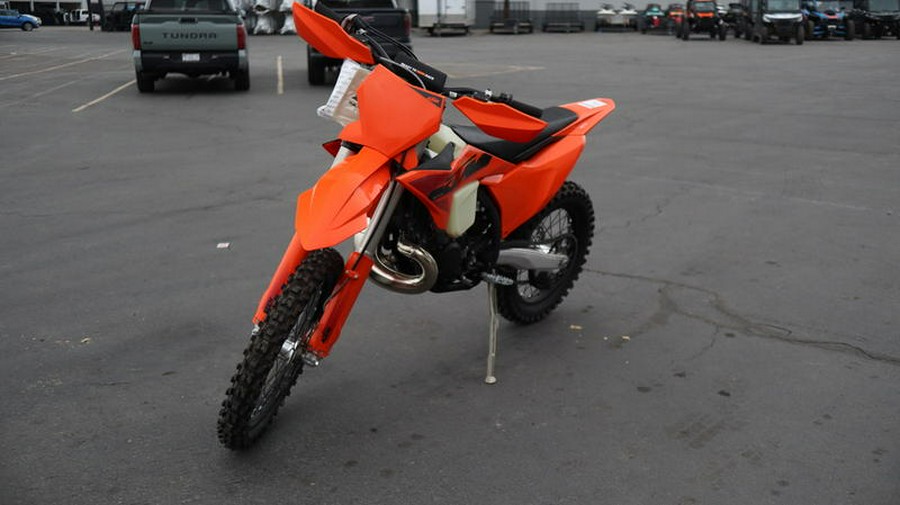 2025 KTM 300 XC