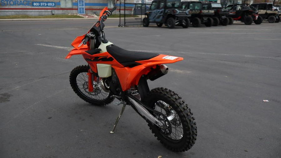 2025 KTM 300 XC