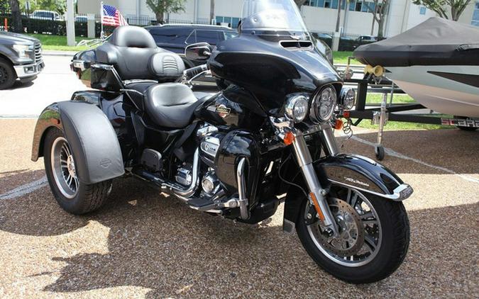 2023 Harley-Davidson Trike FLHTCUTG - Tri Glide Ultra