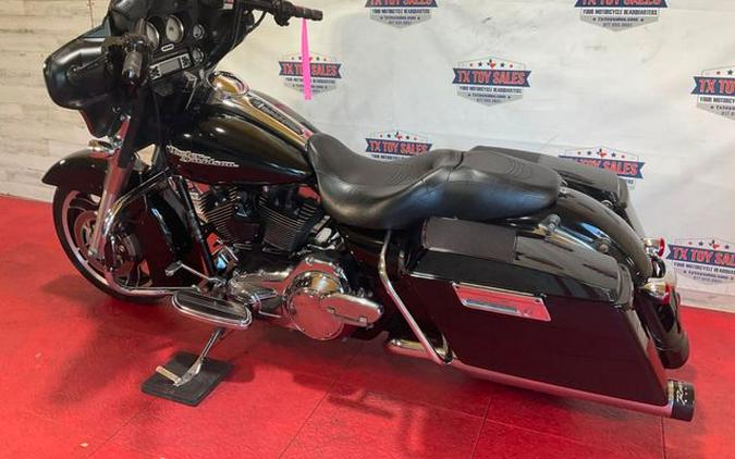 2010 Harley-Davidson Street Glide Base