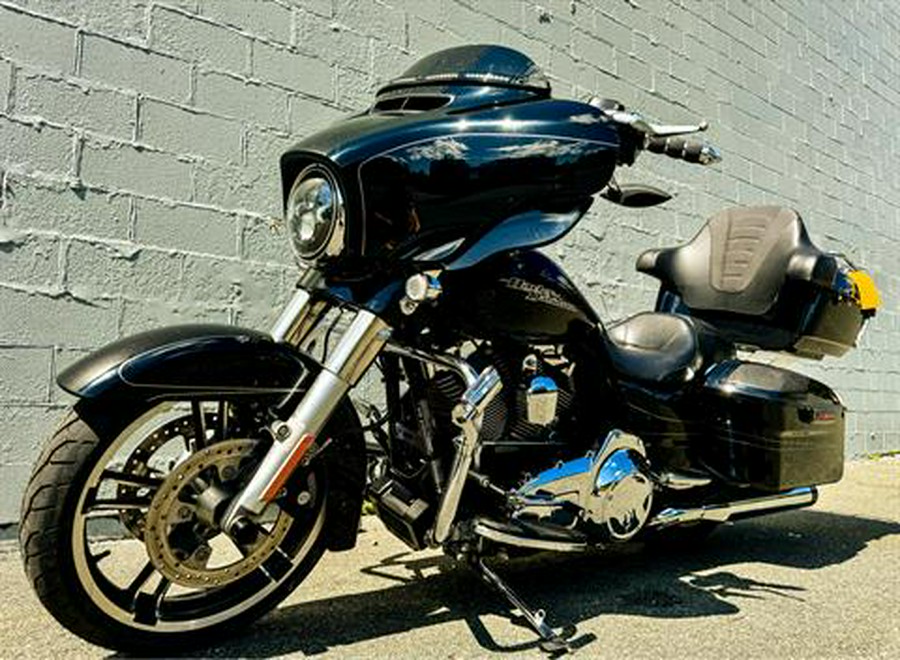 2016 Harley-Davidson Street Glide® Special