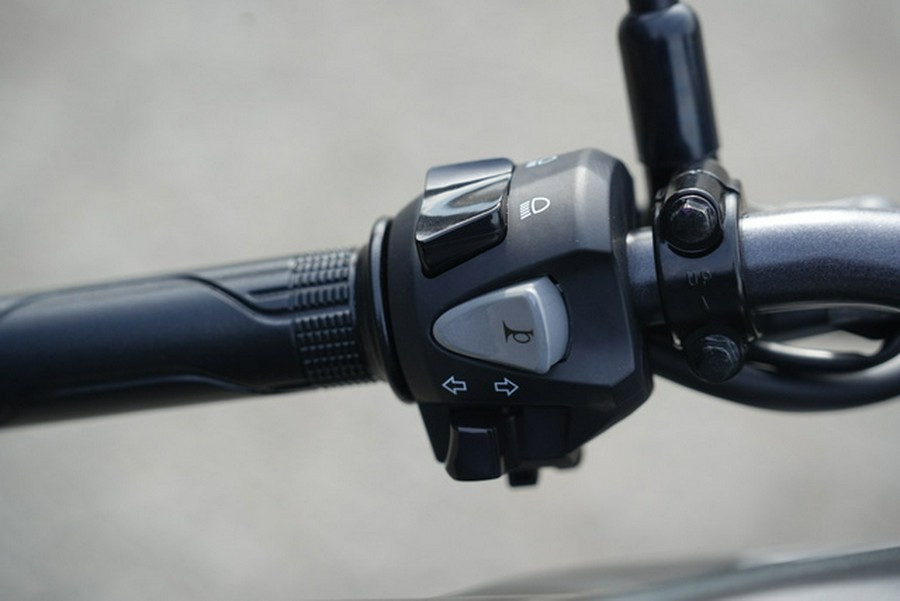 2025 Honda CB300R ABS