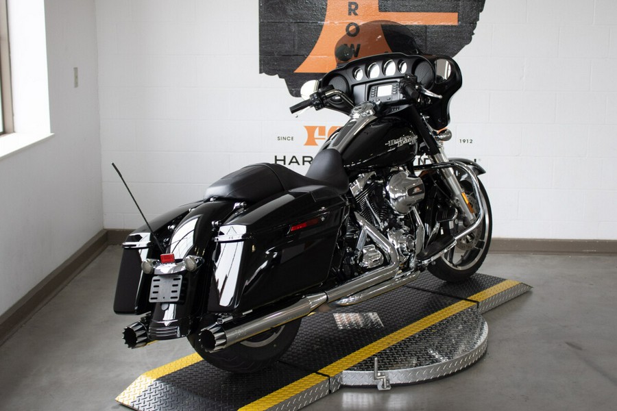 2015 Harley-Davidson Street Glide Touring FLHX